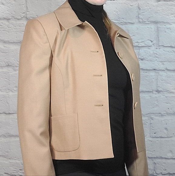 Chadwick's cropped wool blazer - Picture 1 of 7